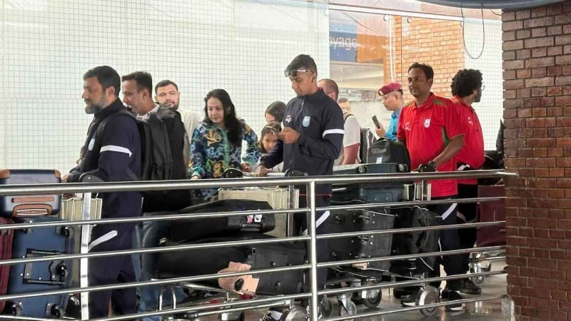 জামালরা নেপালের এয়ারপোর্টে, দেশে ফিরছেন বিশেষ ফ্লাইটে